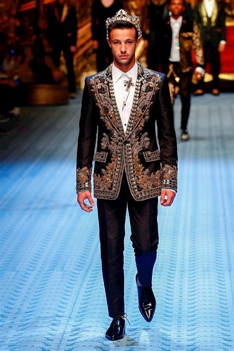 dolce gabbana menswear 2005|dolce and gabbana suits men's.